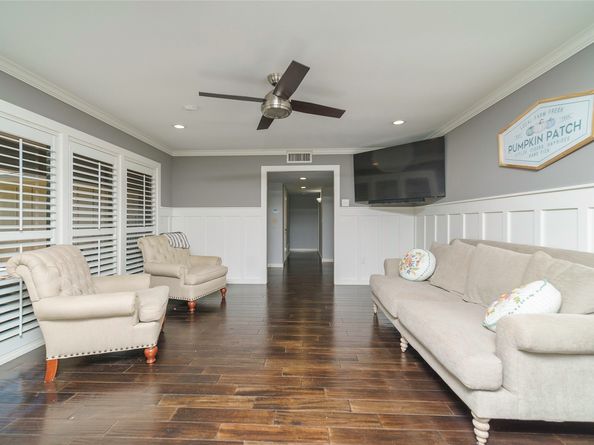 1506 Wavecrest Lane, Houston TX 77062