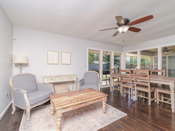 1506 Wavecrest Lane, Houston TX 77062