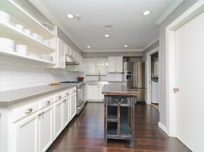 1506 Wavecrest Lane, Houston TX 77062