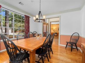 117 Treescape Circle, The Woodlands TX 77381