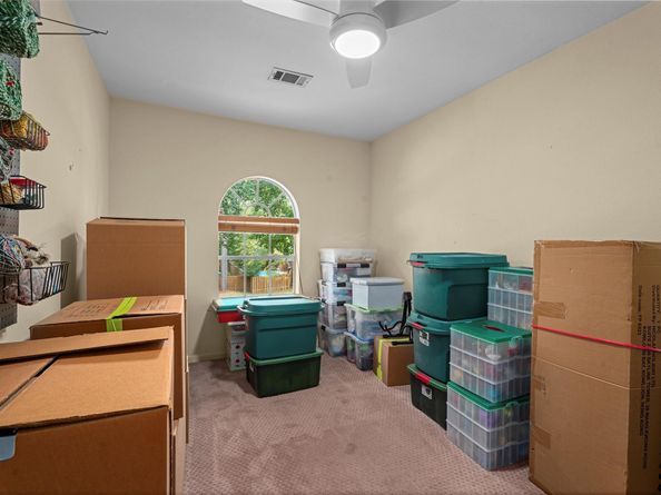 117 Treescape Circle, The Woodlands TX 77381