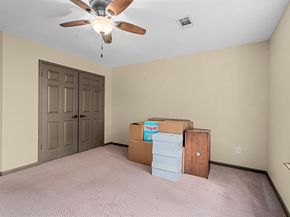 117 Treescape Circle, The Woodlands TX 77381