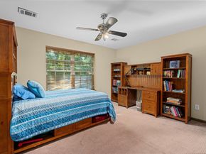 117 Treescape Circle, The Woodlands TX 77381