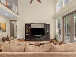 117 Treescape Circle, The Woodlands TX 77381