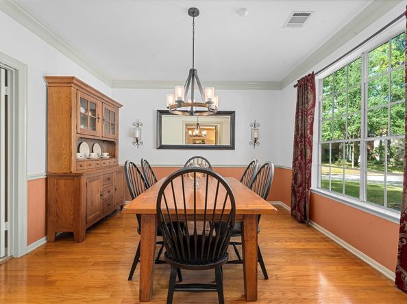 117 Treescape Circle, The Woodlands TX 77381