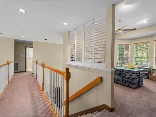 117 Treescape Circle, The Woodlands TX 77381