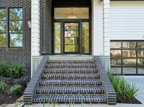 1211 Bay Oaks Road, Houston TX 77008