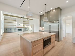 1211 Bay Oaks Road, Houston TX 77008