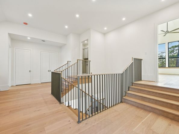 1211 Bay Oaks Road, Houston TX 77008