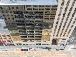 917 Main Street 603, Houston TX 77002