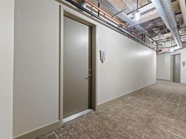 917 Main Street 603, Houston TX 77002