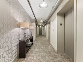 917 Main Street 603, Houston TX 77002