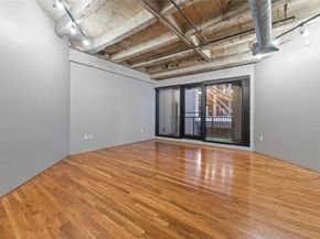 917 Main Street 603, Houston TX 77002