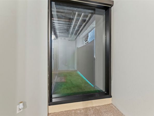 917 Main Street 603, Houston TX 77002