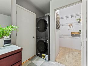 917 Main Street 603, Houston TX 77002