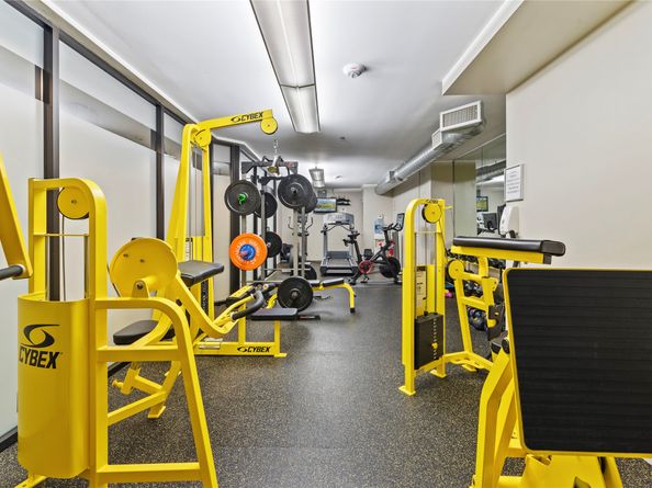 917 Main Street 603, Houston TX 77002