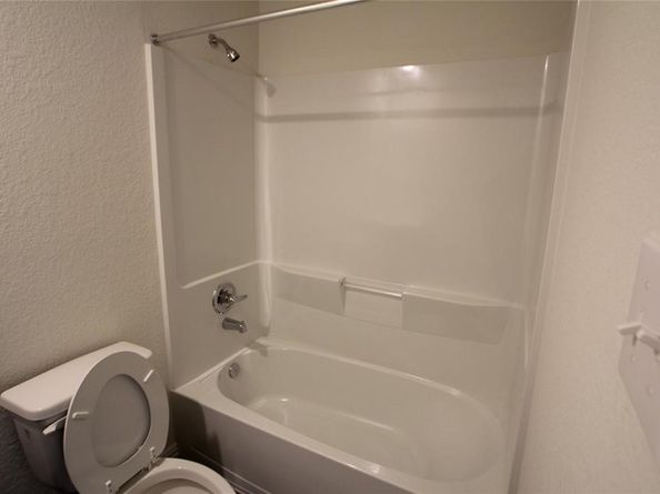 7925 Way Street, Houston TX 77028