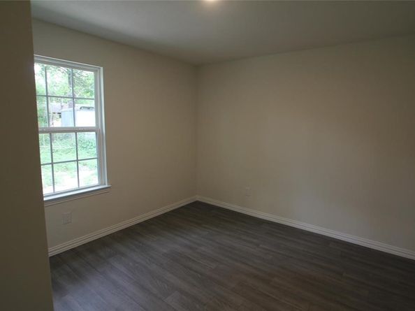 7925 Way Street, Houston TX 77028