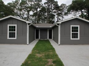 7925 Way Street, Houston TX 77028