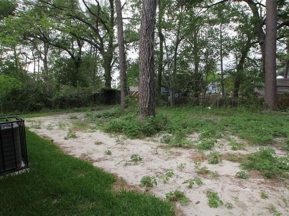 7925 Way Street, Houston TX 77028