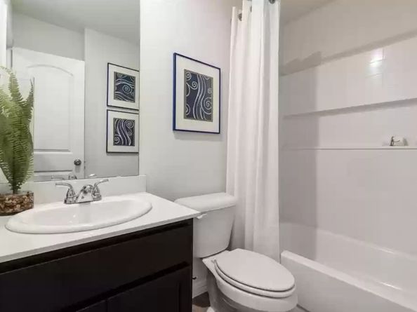 7925 Way Street, Houston TX 77028