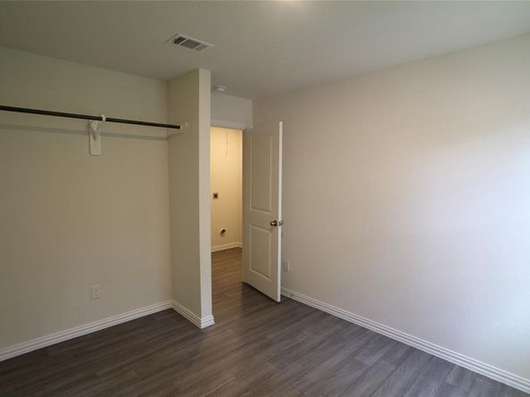 7925 Way Street, Houston TX 77028