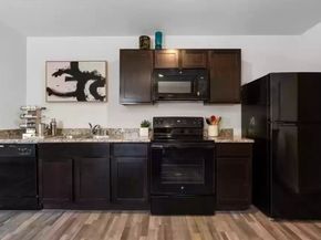 7925 Way Street, Houston TX 77028