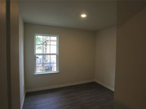 7925 Way Street, Houston TX 77028