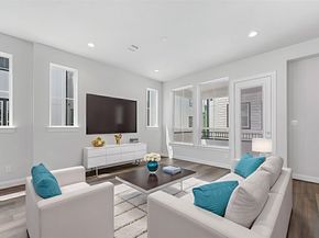 2708 Grand Fountains Drive F, Houston TX 77054