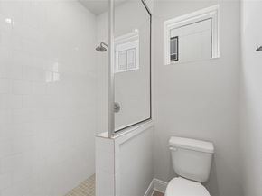 2708 Grand Fountains Drive F, Houston TX 77054