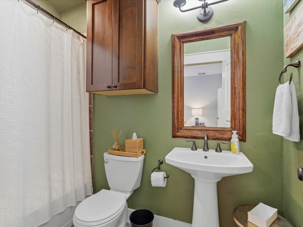 4011 Feagan Street, Houston TX 77007