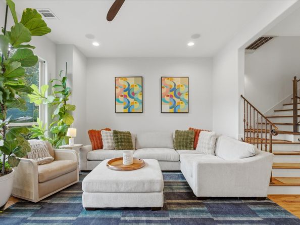 4011 Feagan Street, Houston TX 77007