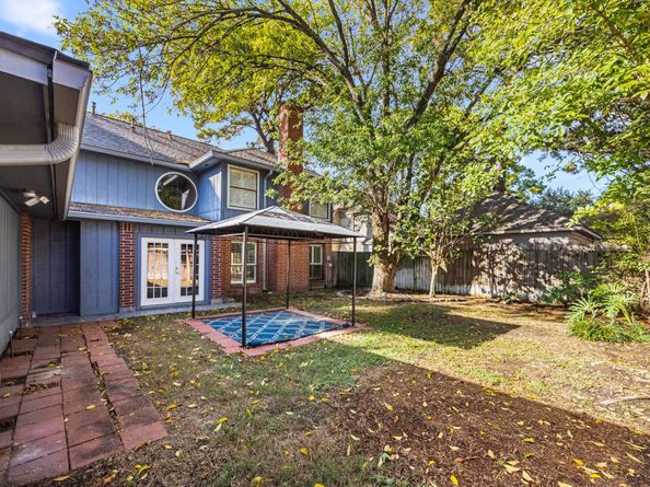 12422 Millvan Drive, Houston TX 77070