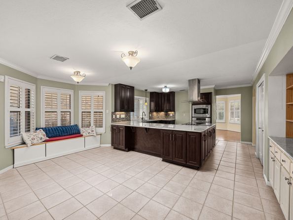 12422 Millvan Drive, Houston TX 77070