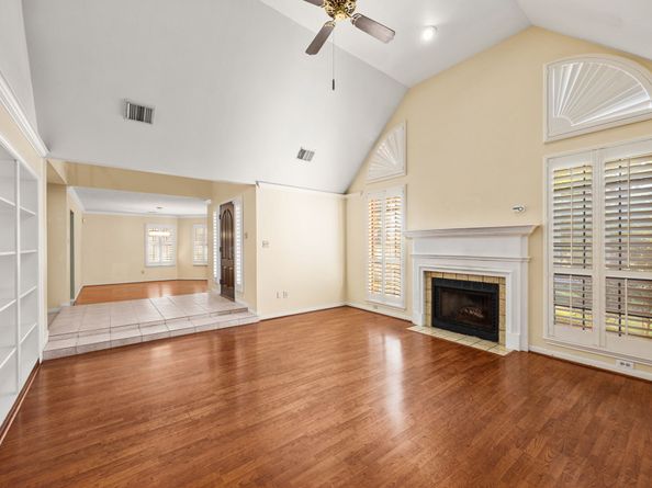 12422 Millvan Drive, Houston TX 77070