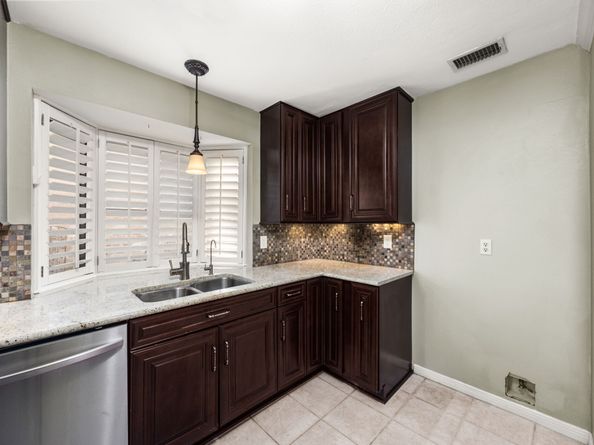 12422 Millvan Drive, Houston TX 77070