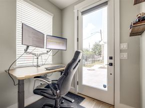 4804 Gano Street C, Houston TX 77009