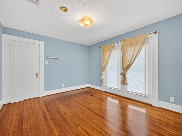 1201 Bomar Street, Houston TX 77006