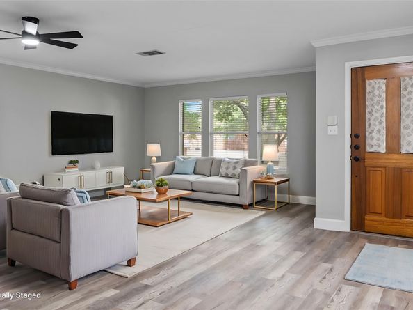 10905 Claywood Drive, Austin TX 78753