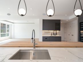209 6th St 1, Hoboken NJ 07030