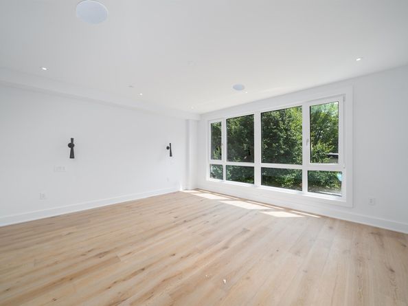 209 6th St 1, Hoboken NJ 07030