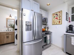 262 6th St, Jersey City NJ 07302