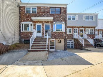 135B Suburbia Terrace