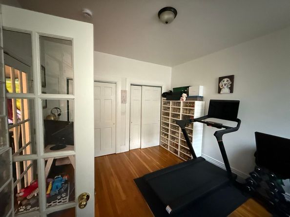 331 79th St 31, North Bergen NJ 07047-5642