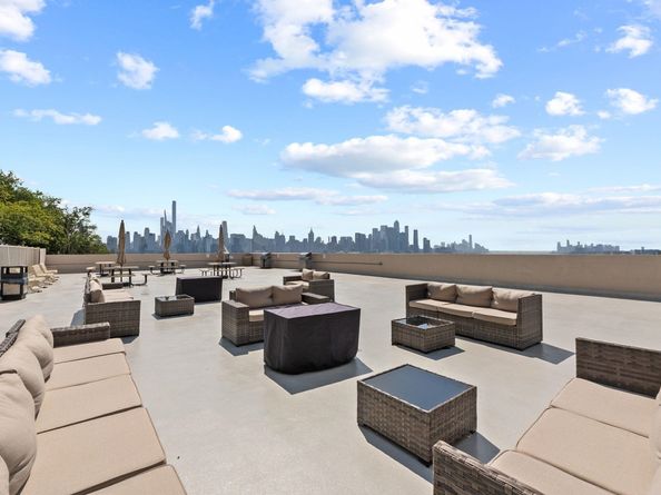 6040 Blvd East 7B, West New York NJ 07093