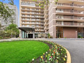 6040 Blvd East 7B, West New York NJ 07093