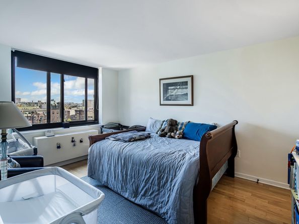 700 Grove St 8T, Jersey City NJ 07310