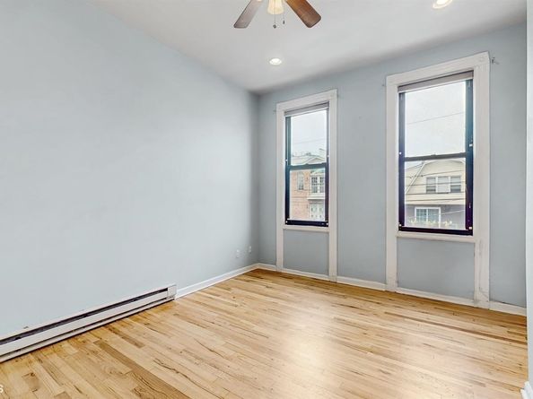 244 Webster Ave 2L, Jersey City NJ 07307