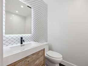 203 3rd St 2, Jersey City NJ 07302
