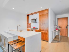 75 Park Lane South 1403, Jersey City NJ 07310
